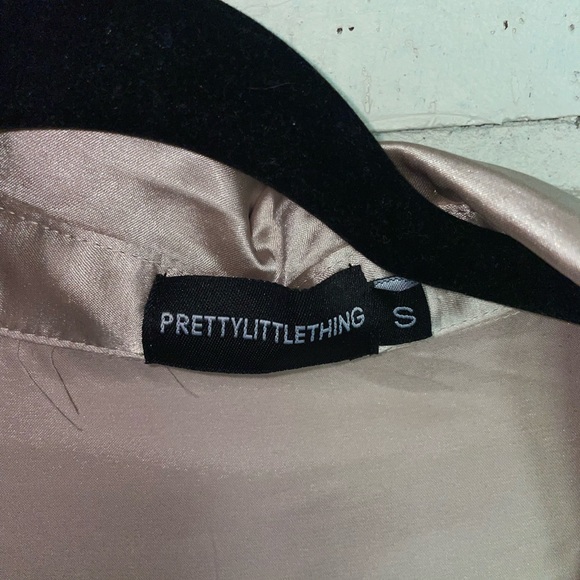 Pretty little thing champagne colored long sleeve oversized button down - Picture 3 of 4